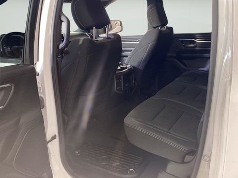 Used 2021 RAM 1500 Big Horn AWD/4WD image 32