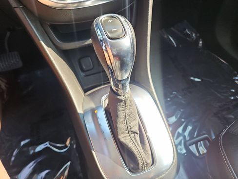 Used 2015 Buick Encore Convenience FWD image 34