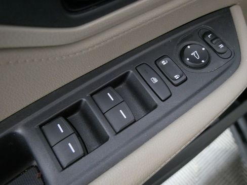 Used 2018 Honda Odyssey EX-L image 13