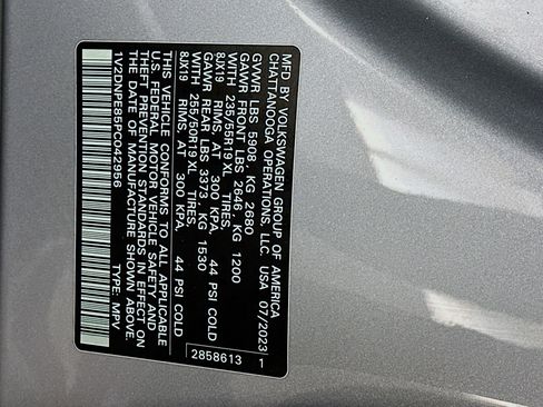 Used 2023 Volkswagen ID.4 Pro AWD/4WD image 12