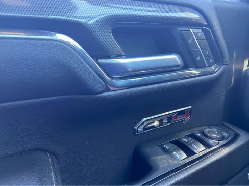 Used 2024 GMC Sierra 1500 AT4 w/ AT4 Premium Package AWD/4WD image 32