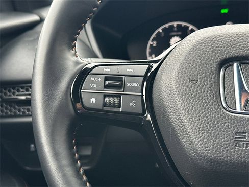Used 2025 Honda HR-V Sport image 20