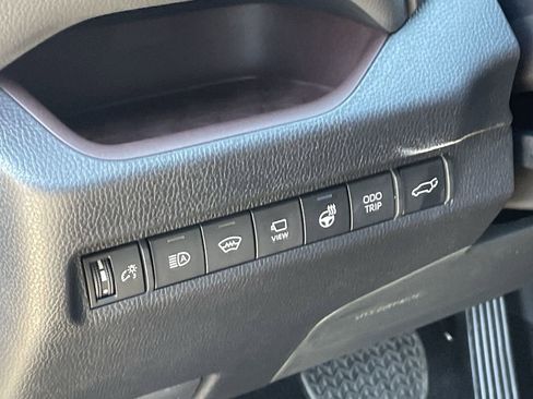 New 2025 Toyota RAV4 Limited image 12