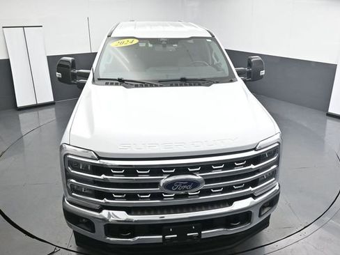 Used 2024 Ford F250 Lariat AWD/4WD image 16