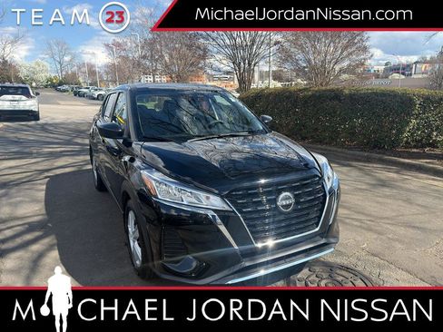 Certified 2022 Nissan Kicks S w/ Interior Electronics Package image 1