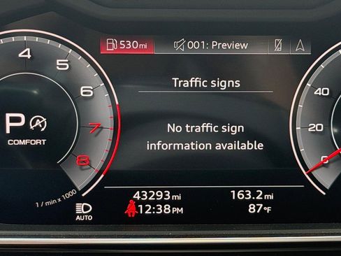 Used 2021 Audi A8 L 3.0T w/ Executive Plus Package AWD/4WD image 22