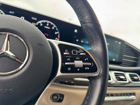 Used 2023 Mercedes-Benz GLE 350 4MATIC image 24