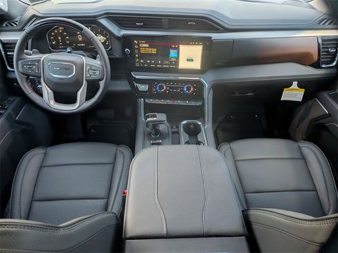 New 2026 GMC Sierra 1500 Denali image 10