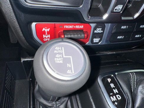 Used 2024 Jeep Wrangler Unlimited Rubicon 392 AWD/4WD image 36
