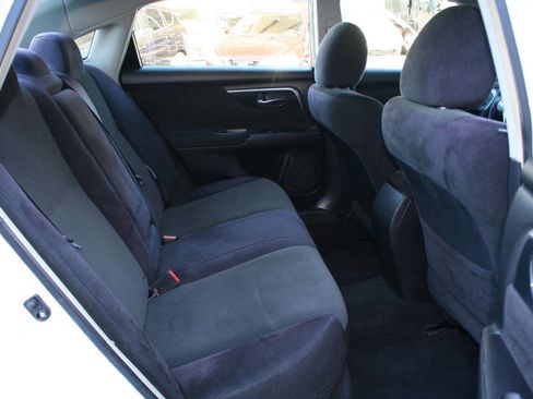 Used 2013 Nissan Altima 2.5 image 24