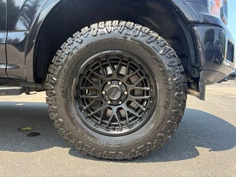 Used 2020 Ford F150 XLT w/ Equipment Group 302A Luxury AWD/4WD image 15