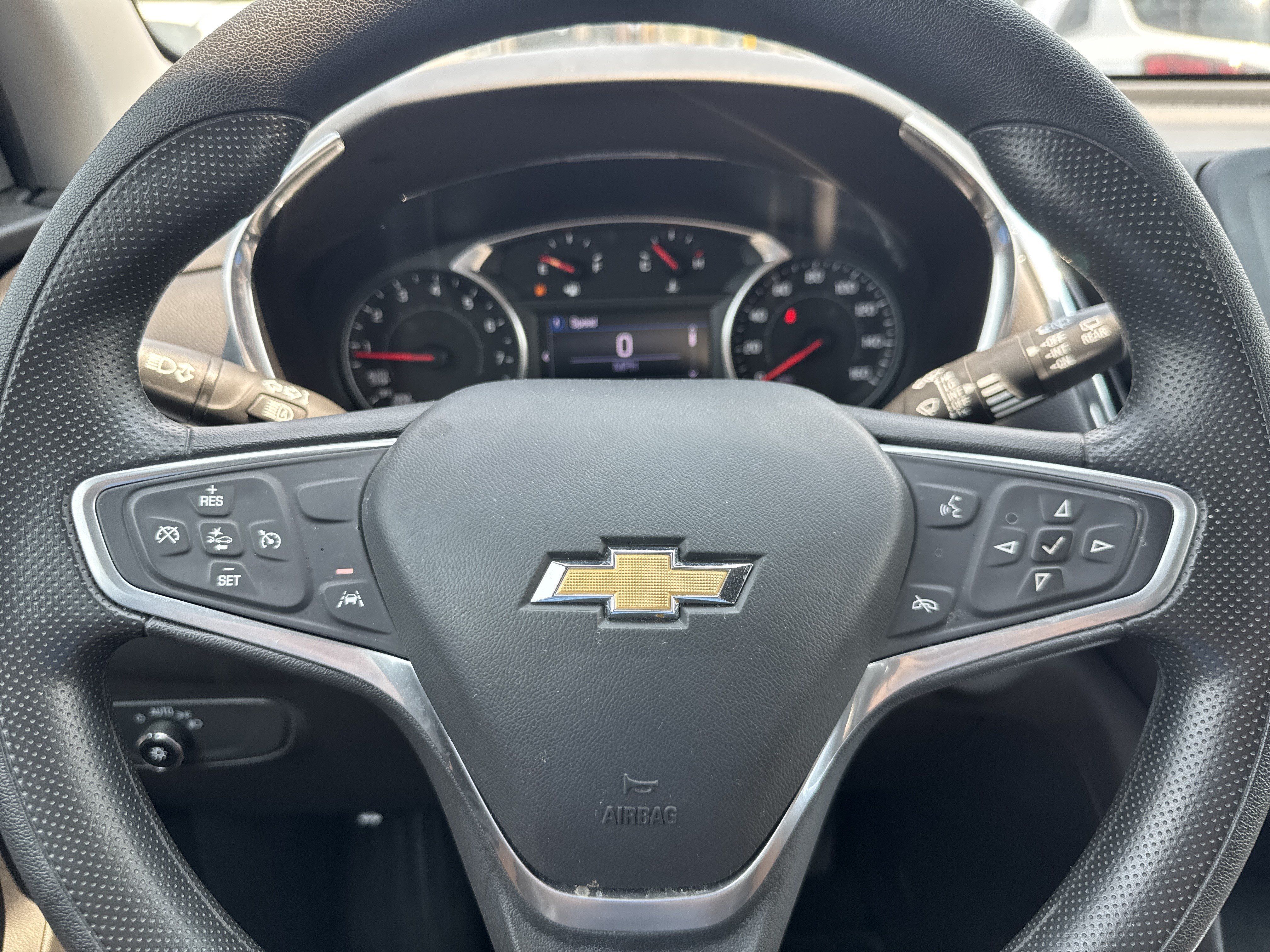 Used 2023 Chevrolet Equinox LT FWD image 15