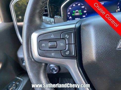 Used 2025 Chevrolet Silverado 1500 LT w/ Z71 Off-Road Package AWD/4WD image 25