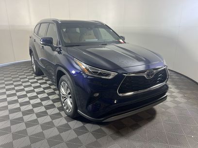 Used 2023 Toyota Highlander Platinum