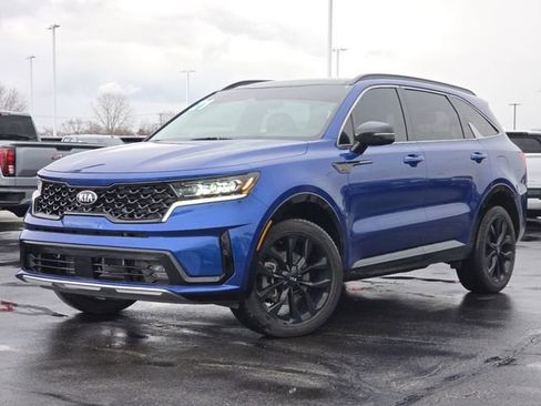 Used 2021 Kia Sorento SX image 2