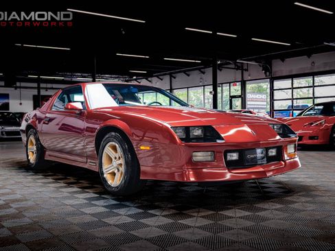 Used 1989 Chevrolet Camaro IROC-Z RWD image 26