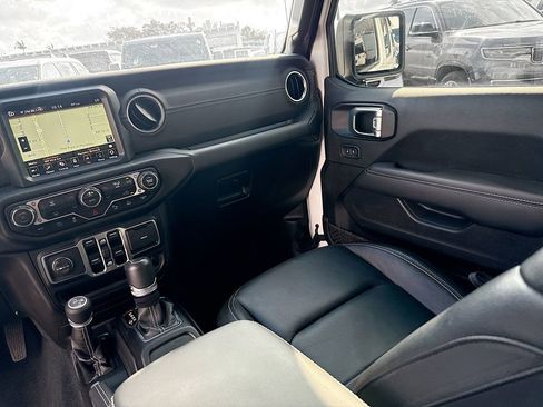 Used 2022 Jeep Wrangler Unlimited Sahara w/ Safety Group image 26