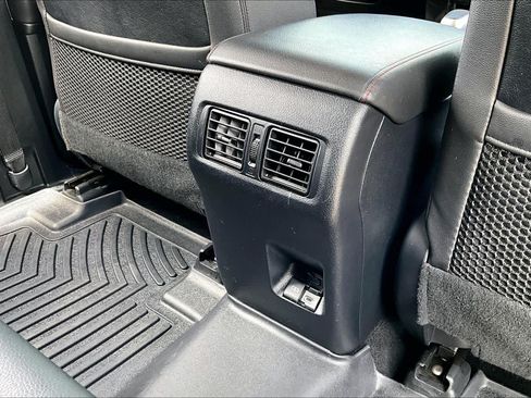 Used 2023 Toyota 4Runner TRD Off-Road Premium AWD/4WD image 10