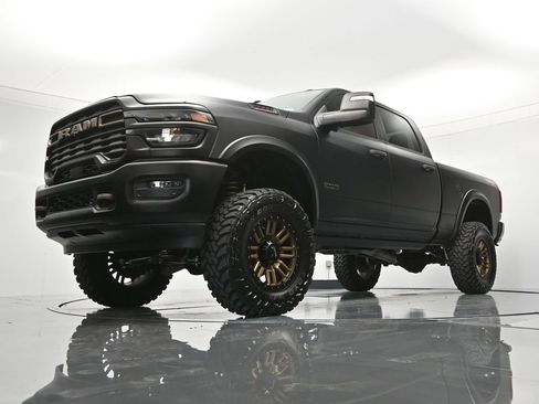 New 2026 RAM 2500 Big Horn AWD/4WD image 36