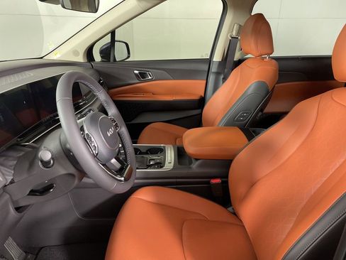 New 2026 Kia Carnival EX image 21