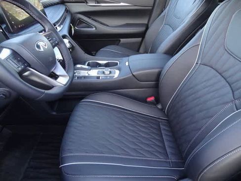 Used 2026 INFINITI QX60 Autograph w/ Dark Cargo Package image 6