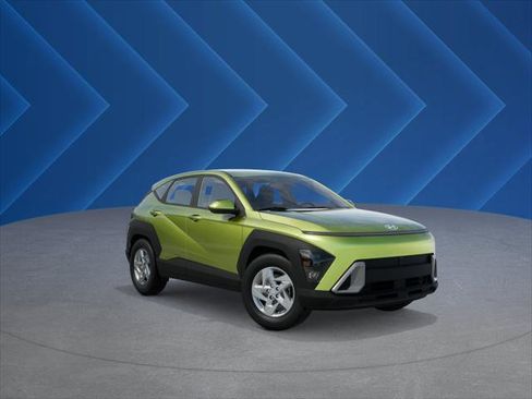 New 2026 Hyundai Kona SE image 2