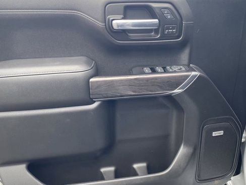 Used 2019 Chevrolet Silverado 1500 LTZ w/ LTZ Premium Package AWD/4WD image 21
