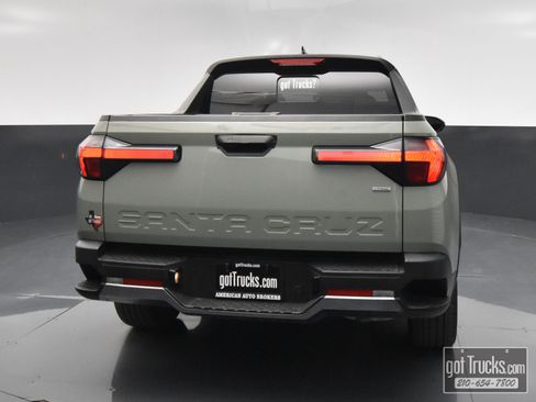 Used 2024 Hyundai Santa Cruz Limited AWD/4WD image 6