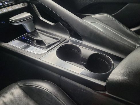 Used 2023 Hyundai Elantra Limited image 26