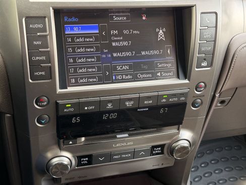 Used 2019 Lexus GX 460 Premium AWD/4WD image 21