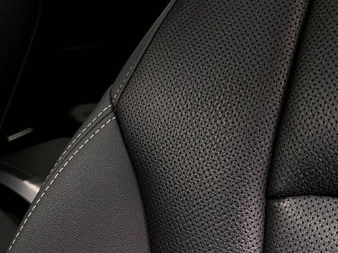 Used 2021 Audi Q8 Premium Plus w/ Premium Plus Package image 22