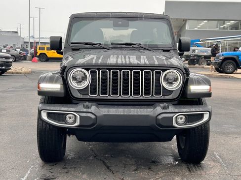 Certified 2024 Jeep Wrangler Sahara w/ Technology Group image 2