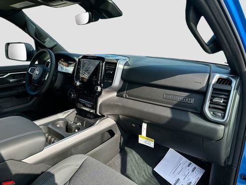New 2026 RAM 1500 Big Horn AWD/4WD image 31