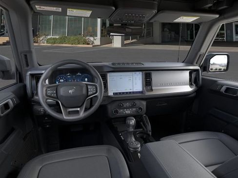 New 2026 Ford Bronco Badlands w/ Sasquatch Package AWD/4WD image 9