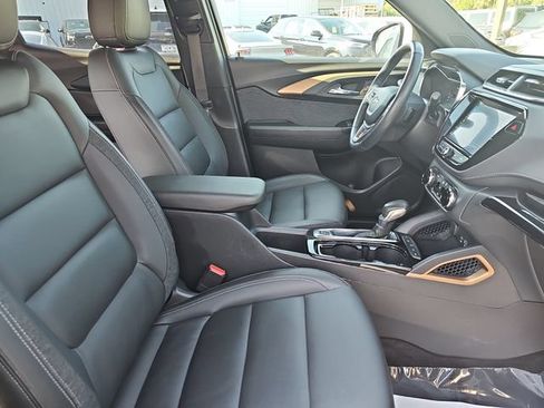 Used 2023 Chevrolet TrailBlazer ACTIV w/ Convenience Package AWD/4WD image 12