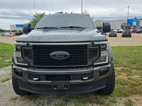 Used 2020 Ford F450 Platinum AWD/4WD image 2