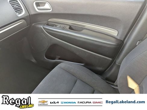 Used 2019 Dodge Durango SXT w/ 3rd Row Seating Group image 13