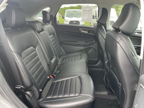 Used 2024 Ford Edge SEL w/ Convenience Package AWD/4WD image 28