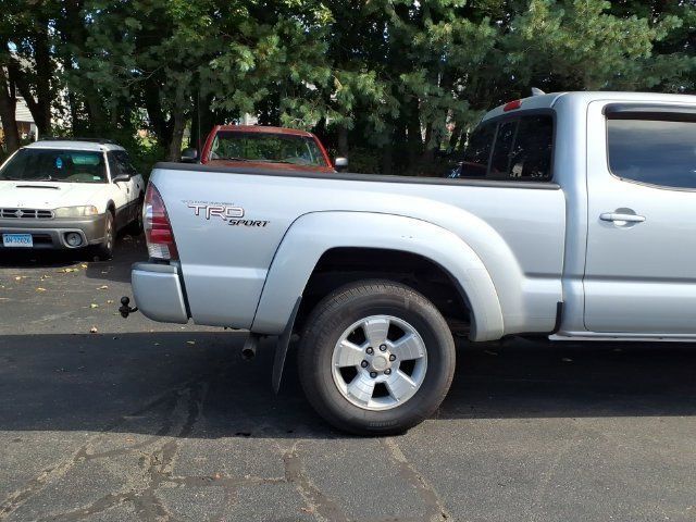 Used 2012 Toyota Tacoma 4x4 Double Cab w/ TRD Sport Pkg image 9