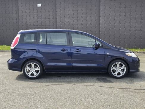 Used 2009 MAZDA MAZDA5 Sport FWD image 4