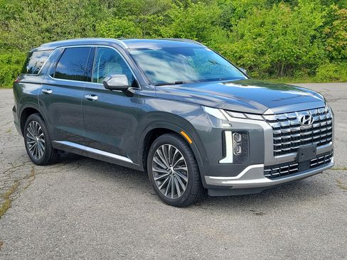 Used 2023 Hyundai Palisade Calligraphy AWD/4WD image 3