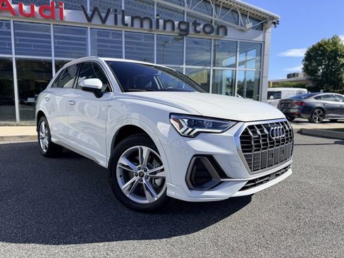 Certified 2024 Audi Q3 2.0T Premium Plus image 8