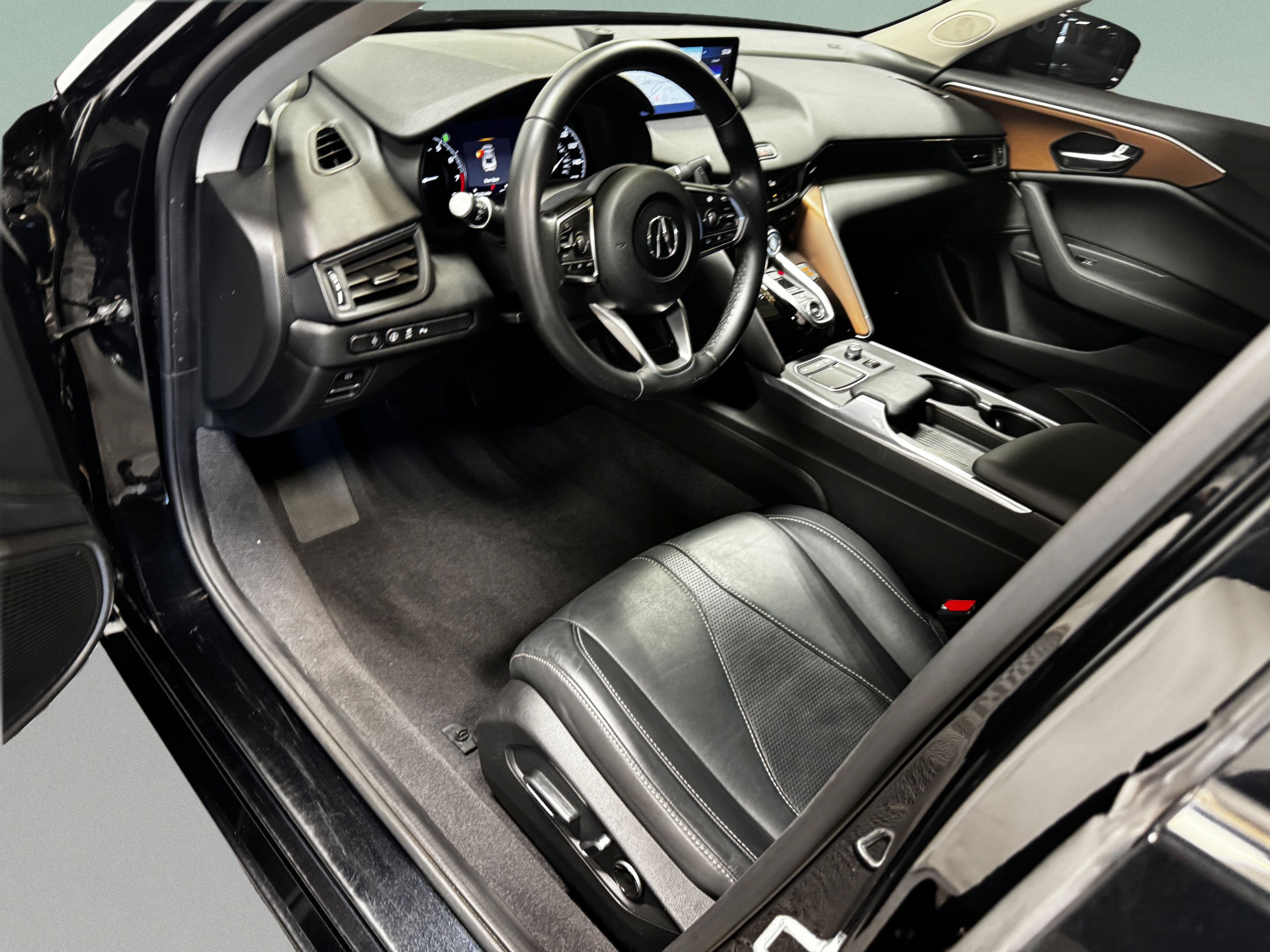Used 2021 Acura TLX w/ Technology Package AWD/4WD image 9