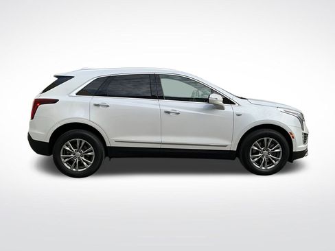 Certified 2022 Cadillac XT5 Premium Luxury w/ LPO, Floor Liner Package image 7