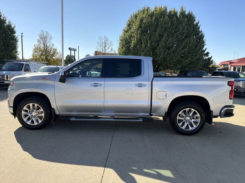 Used 2021 Chevrolet Silverado 1500 LTZ w/ Safety Package II image 9