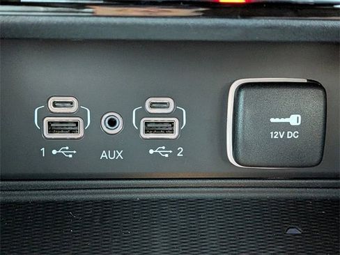 New 2025 Jeep Grand Cherokee L Laredo w/ Luxury Tech Group I image 24