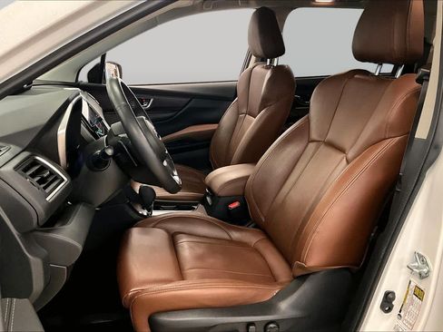 Used 2023 Subaru Ascent Touring AWD/4WD image 7