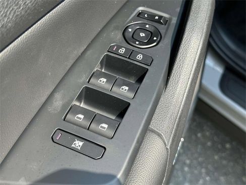 New 2026 Kia Sportage SX image 8