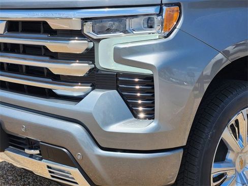 New 2025 Chevrolet Silverado 1500 High Country image 7