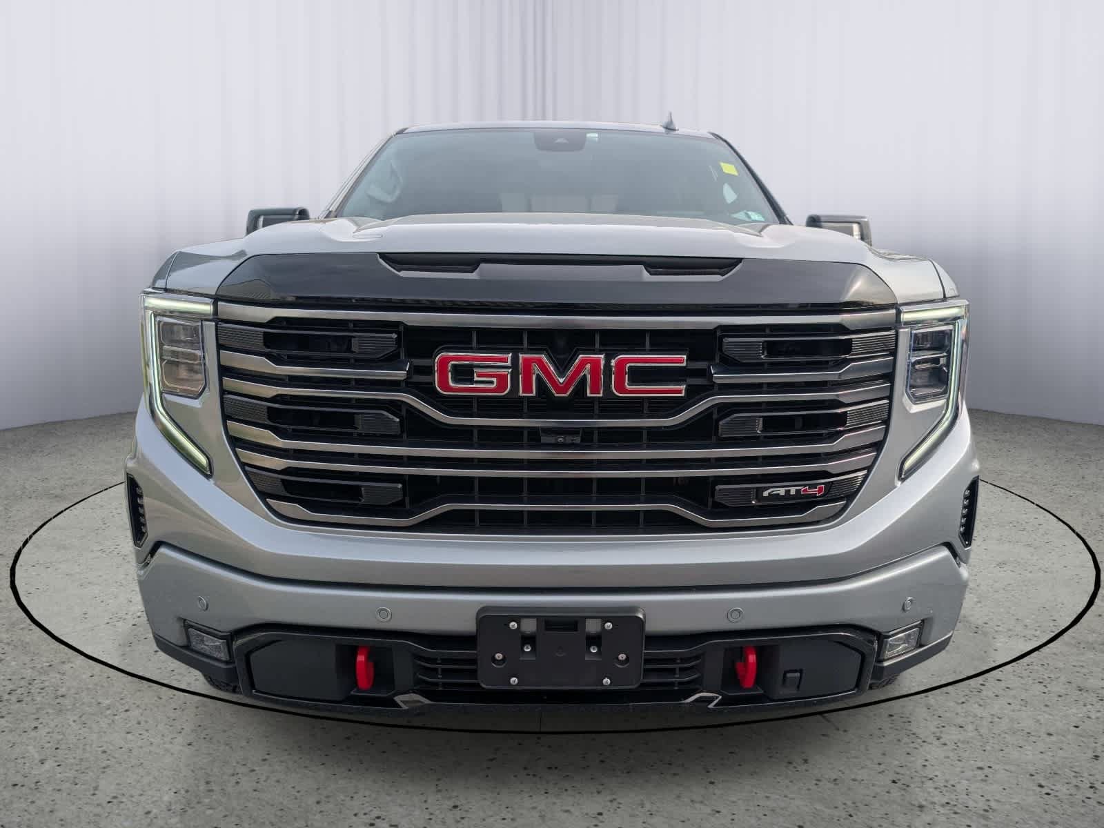 Certified 2025 GMC Sierra 1500 AT4 w/ AT4 Premium Package AWD/4WD image 8